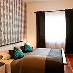 Guest house & 810 M 3*