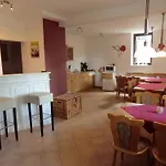 Guest house & 810 M
