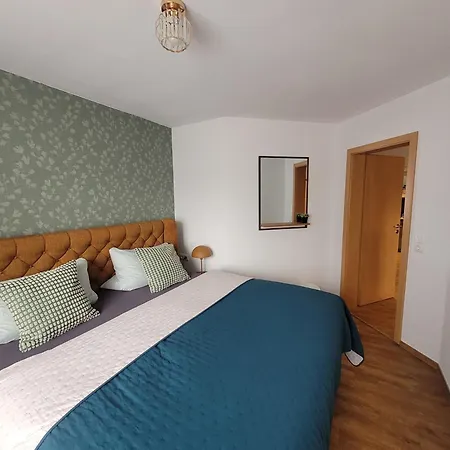 Guest house & Oberhof 810 M 3*