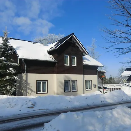 & Oberhof 810 M Oberhof (Thuringia)