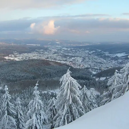 & Oberhof 810 M Guest house