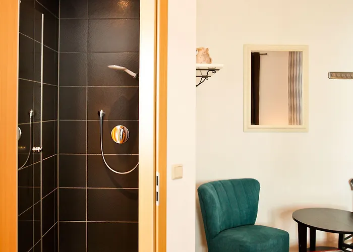 & 810 M 3* Oberhof (Thuringia)