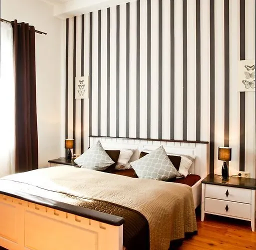 & 810 M Casa de hóspedes 3*