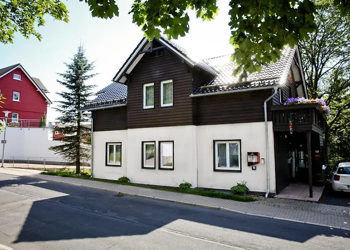 & 810 M Oberhof (Thuringia)